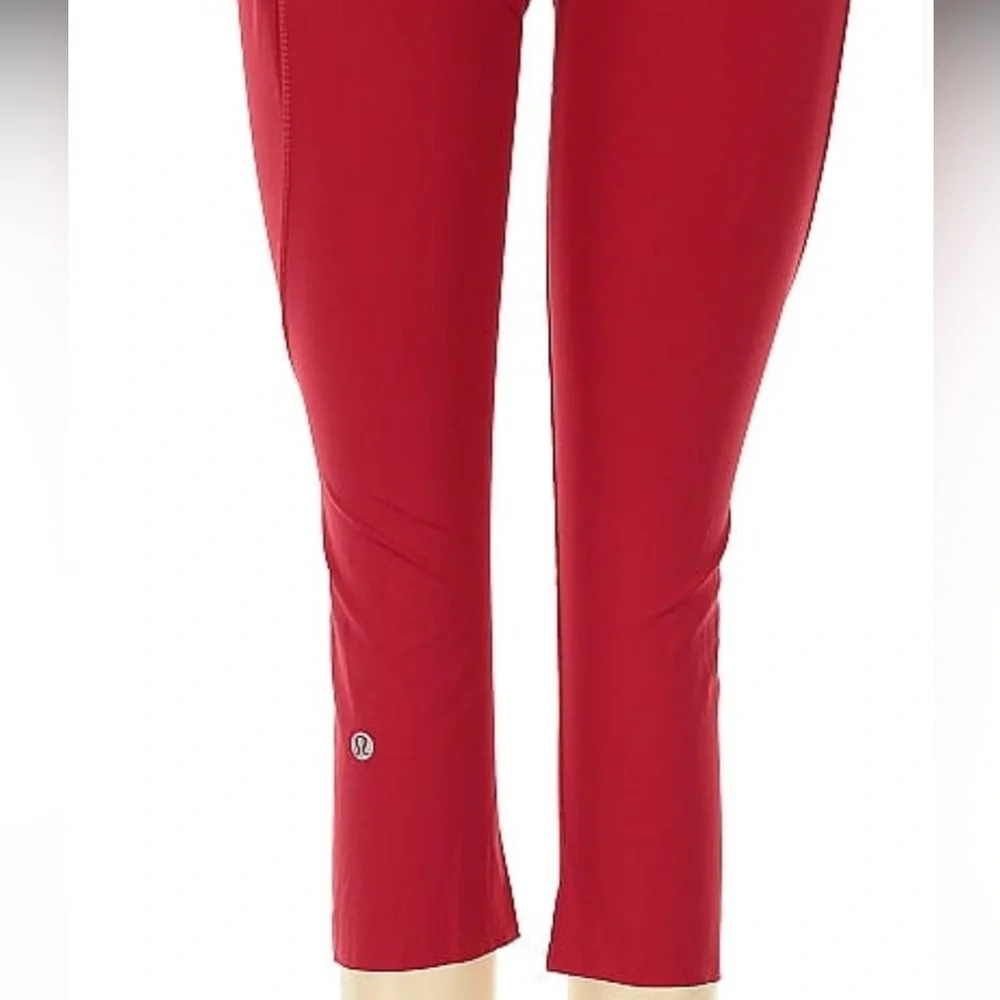 Lululemon Fast and Free high-rise crop 23” 3 pockets update Red size 0